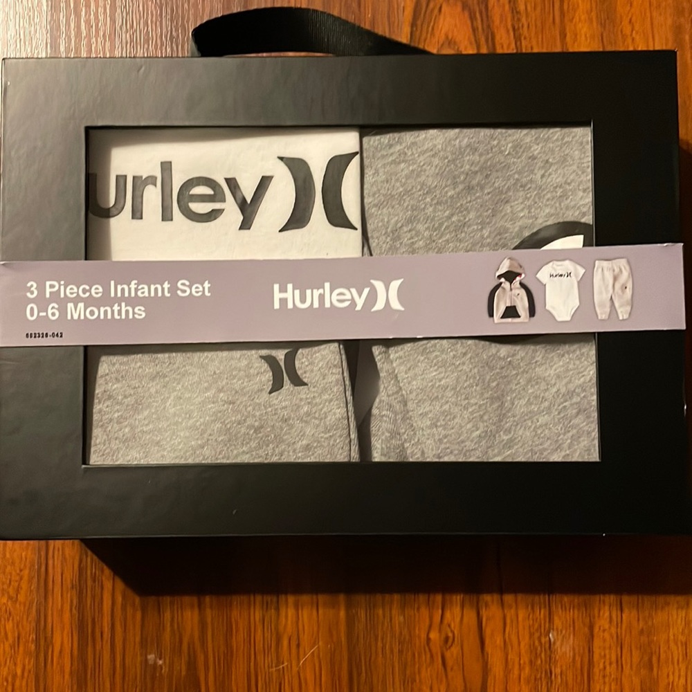 Hurley 3pc infant set 0-6 months